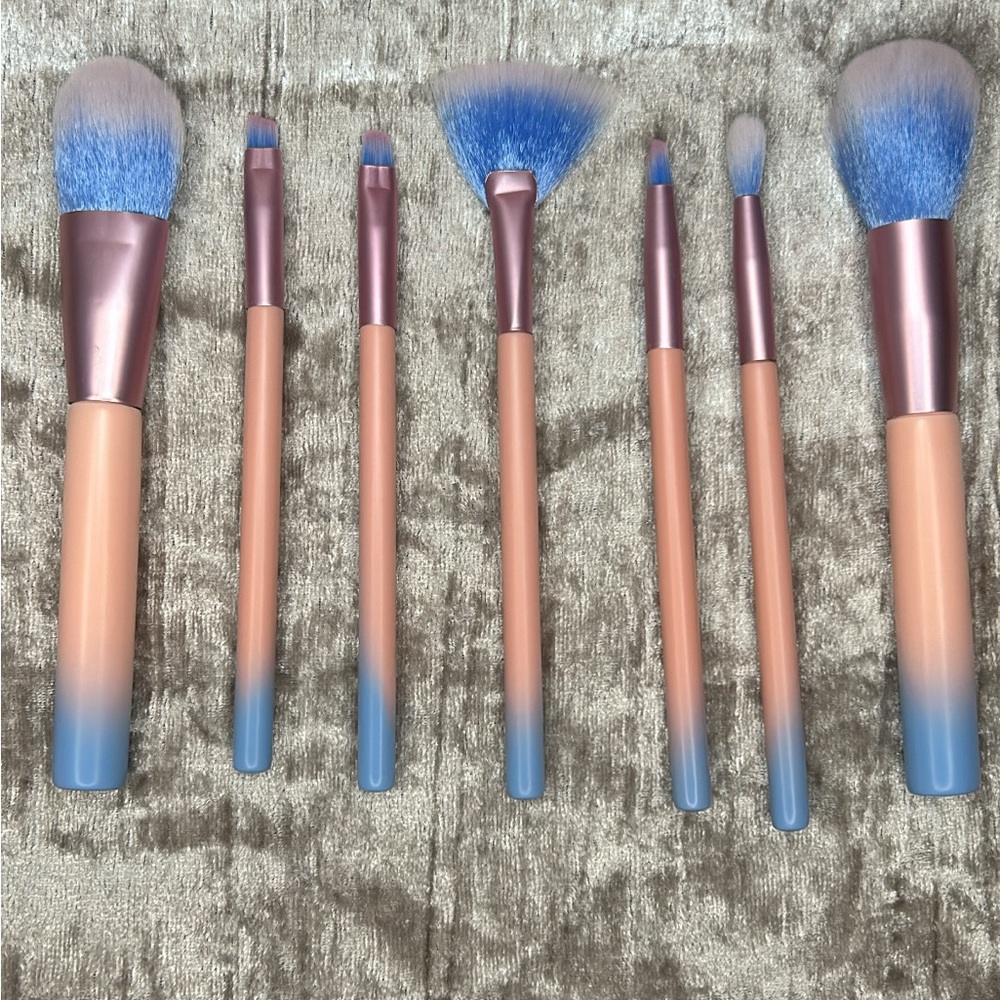 Makeup brush set